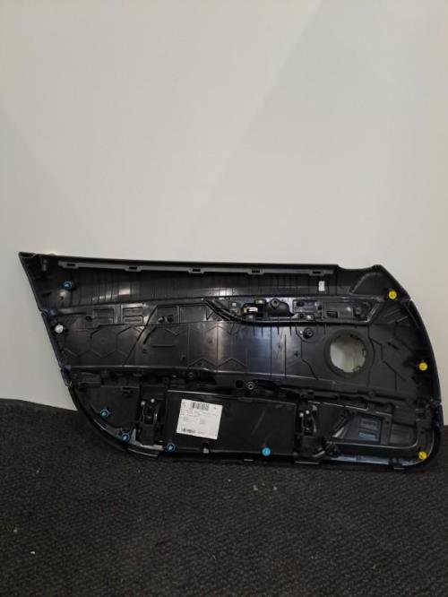Image Garniture porte avant droite - BMW Z4 E89