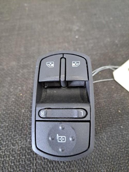 Image Interrupteur de leve vitre - OPEL CORSA D