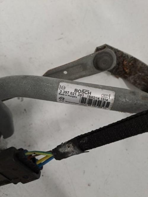Image Moteur essuie glace avant - PEUGEOT 208 1