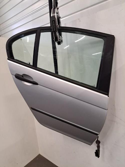 Image Porte arriere droit - BMW SERIE 3 E46
