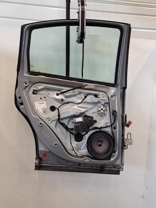 Image Porte arriere gauche - VOLKSWAGEN PASSAT 4