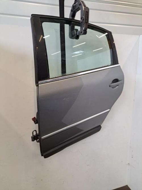 Image Porte arriere gauche - VOLKSWAGEN PASSAT 4