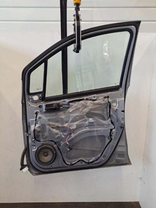 Image Porte avant droit - SUZUKI SPLASH
