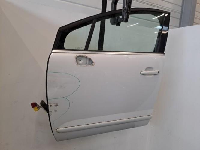 Image Porte avant gauche - PEUGEOT 5008 1