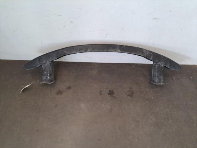 Image Renfort pare choc avant (traverse) - VOLKSWAGEN PASSAT 4
