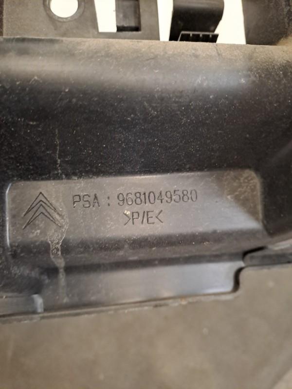 Pièce Auto
