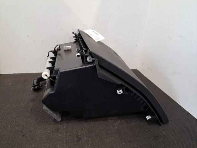 Image Boite a gants - PEUGEOT 508 2