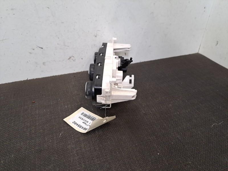Pièce Auto