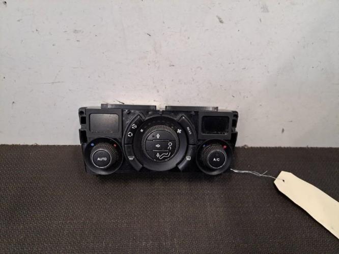 Image Commande chauffage - PEUGEOT 5008 1