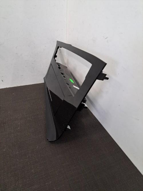 Image Console central (interieur plastique) - PEUGEOT 508 2