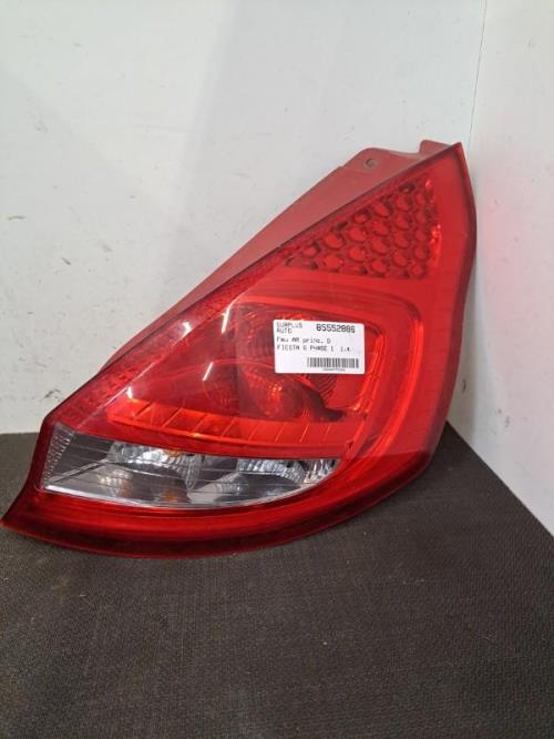 Image Feu arriere principal droit (feux) - FORD FIESTA 6