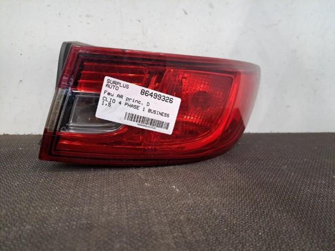 Image Feu arriere principal droit (feux) - RENAULT CLIO 4
