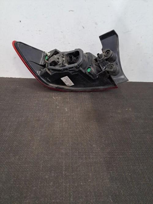 Image Feu arriere principal droit (feux) - RENAULT CLIO 4