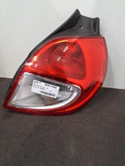 Image Feu arriere principal droit (feux) - RENAULT CLIO 3