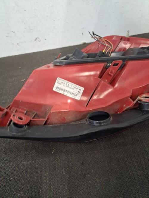 Image Feu arriere principal droit (feux) - RENAULT CLIO 3