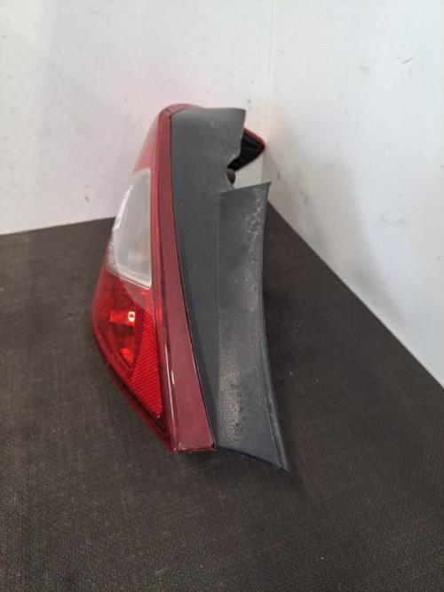 Image Feu arriere principal gauche (feux) - OPEL CORSA D