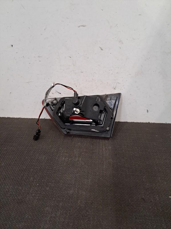 Feu arriere secondaire gauche (feux) RENAULT CLIO 4 PHASE 2 Diesel - 1