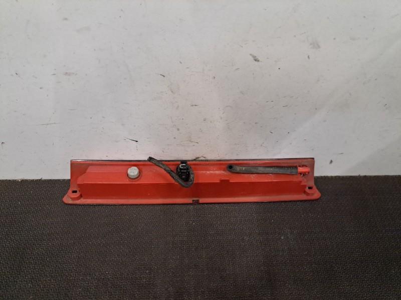 Feu arriere stop central FORD FIESTA 6 PHASE 1 Diesel - 1