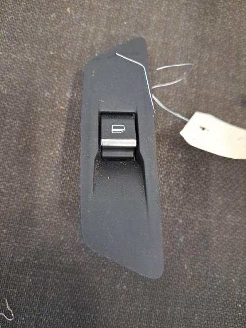Image Interrupteur de leve vitre arriere gauche - PEUGEOT 508 2