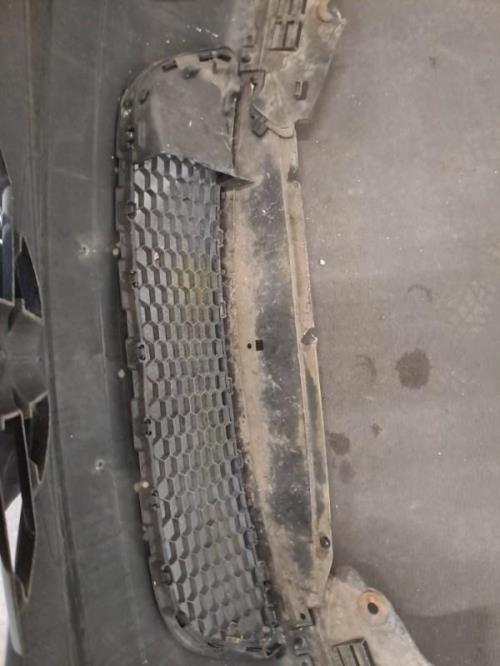 Image Pare choc avant - DACIA LOGAN MCV 1
