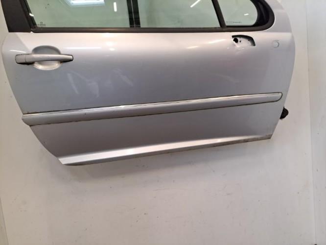 Image Porte avant droit - PEUGEOT 207