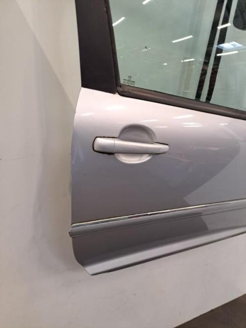 Image Porte avant droit - PEUGEOT 207