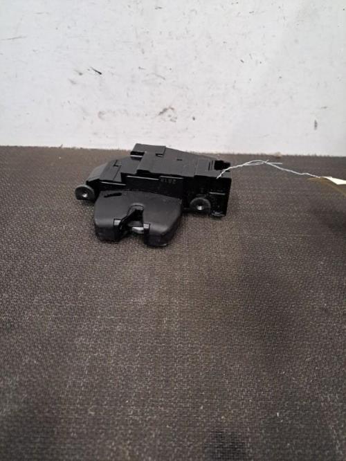 Image Serrure de coffre - CITROEN C5 2
