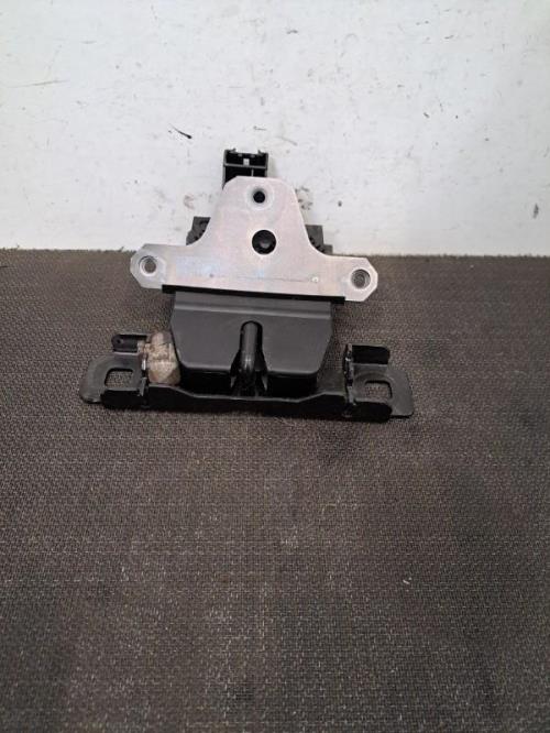Image Serrure de hayon - FORD FOCUS 3
