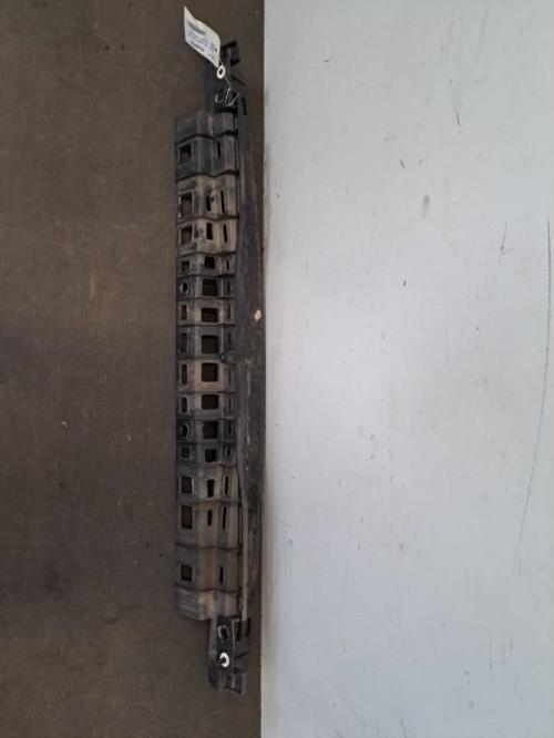 Image Support de pare chocs arriere - PEUGEOT 5008 1