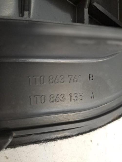 Image Trappe de plancher - VOLKSWAGEN TOURAN 2