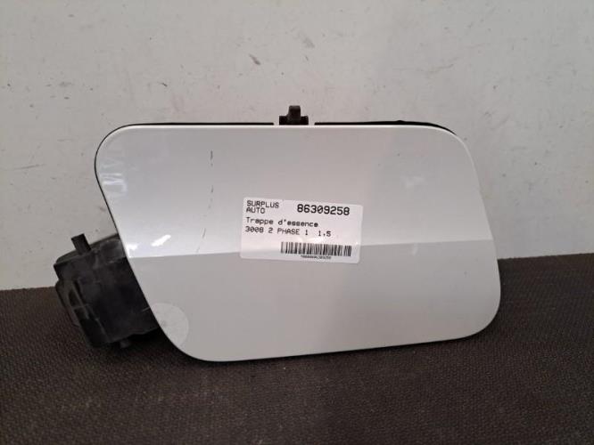 Image Trappe d'essence - PEUGEOT 3008 2