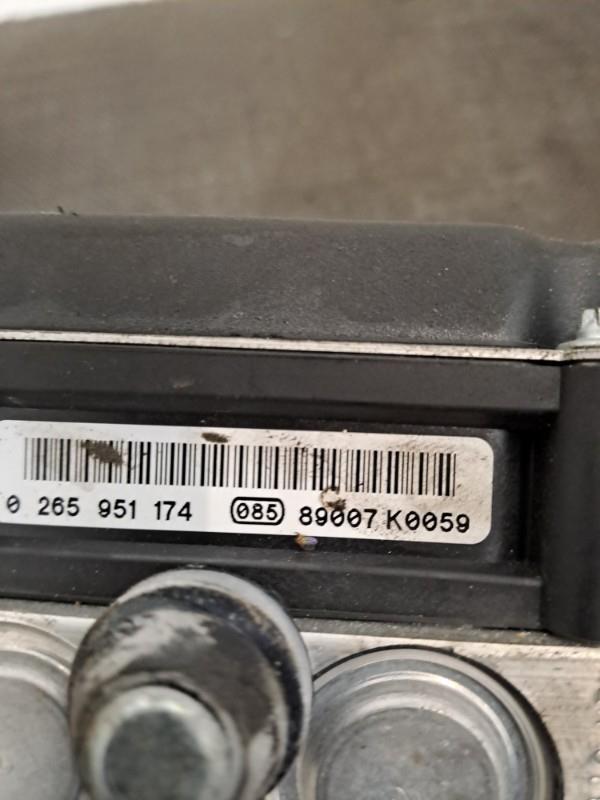 Bloc ABS (freins anti-blocage) CITROEN C5 2 Essence - 1