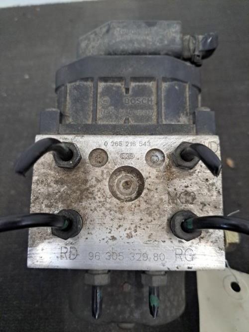 Image Bloc ABS (freins anti-blocage) - PEUGEOT 406