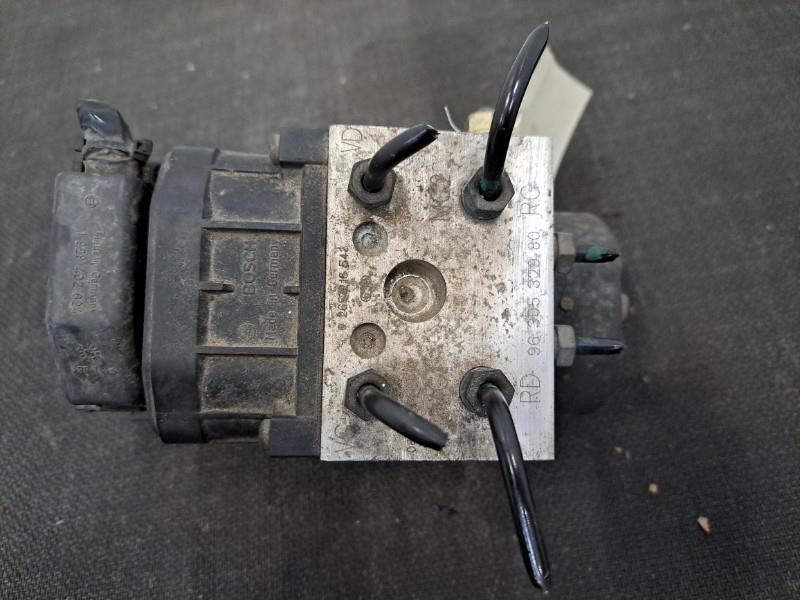 Bloc ABS (freins anti-blocage) PEUGEOT 406 PHASE 2 Diesel - 1