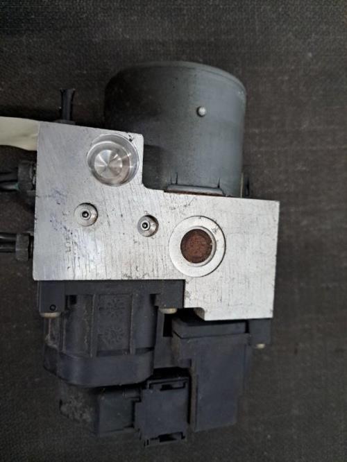 Image Bloc ABS (freins anti-blocage) - PEUGEOT 406