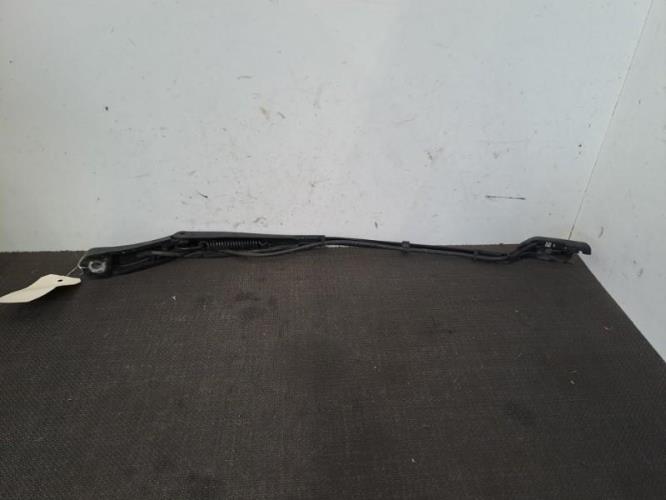 Image Bras essuie glace avant gauche - PEUGEOT 3008 2