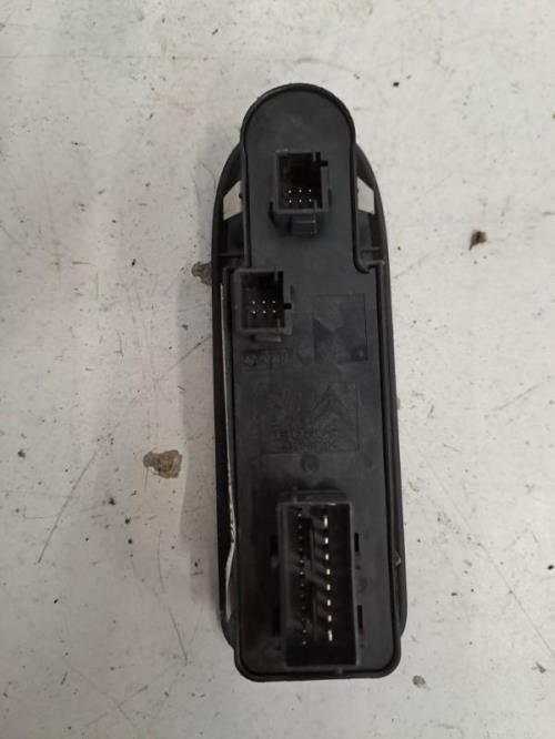 Image Interrupteur de leve vitre - PEUGEOT 508 1 SW