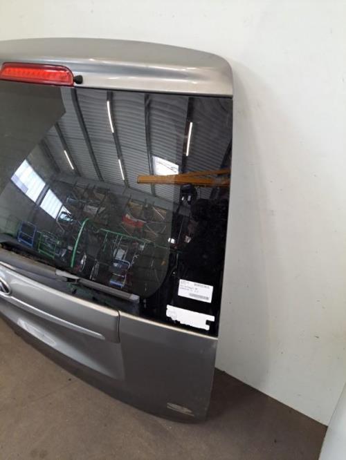 Image Malle/Hayon arriere - KIA CARNIVAL 2