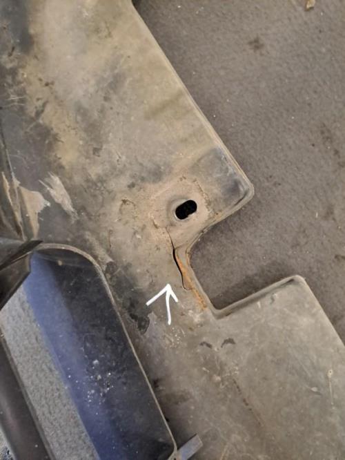 Image Pare choc avant - FIAT PALIO
