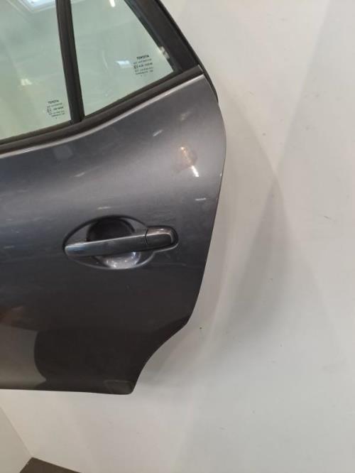 Image Porte arriere gauche - TOYOTA AURIS 1