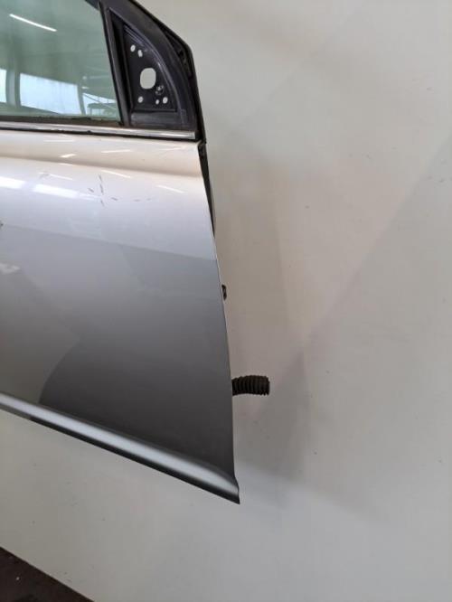 Image Porte avant droit - TOYOTA AVENSIS 2