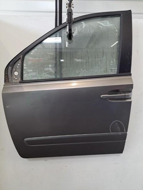 Image Porte avant gauche - KIA CARNIVAL 2