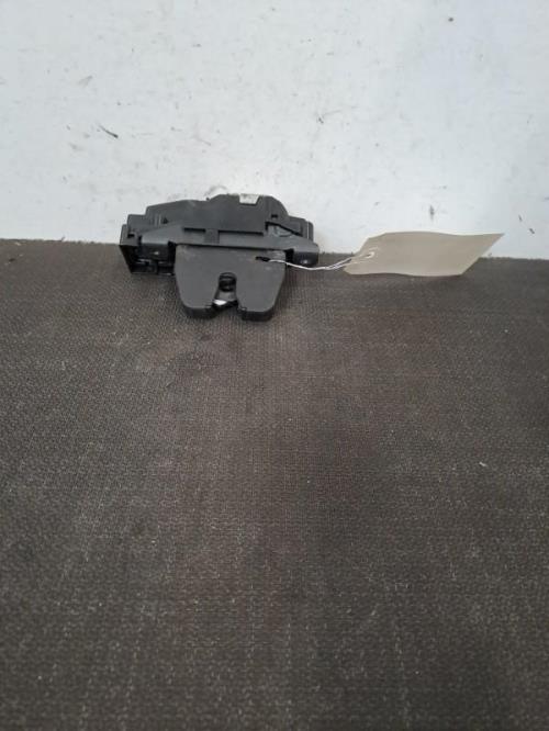 Image Serrure de coffre - CITROEN C5 2