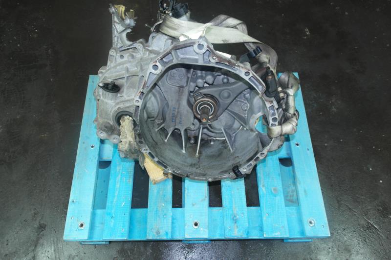 Boite de vitesses NISSAN PRIMERA 4 Diesel - 1