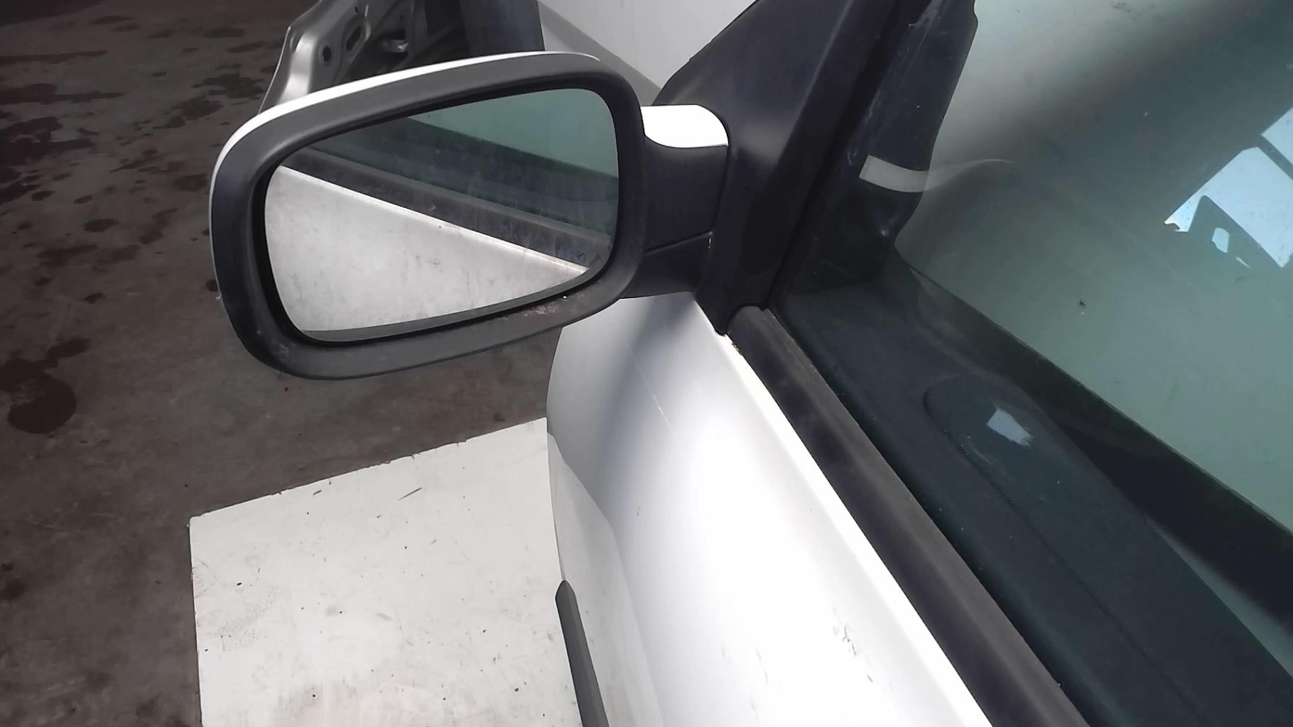 Retroviseur gauche RENAULT MEGANE 2 PHASE 2 Diesel - 1