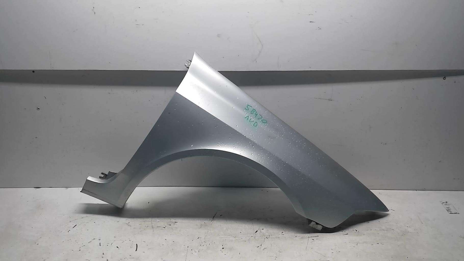 Aile avant droit RENAULT LAGUNA 2 PHASE 1 BREAK Essence - 1
