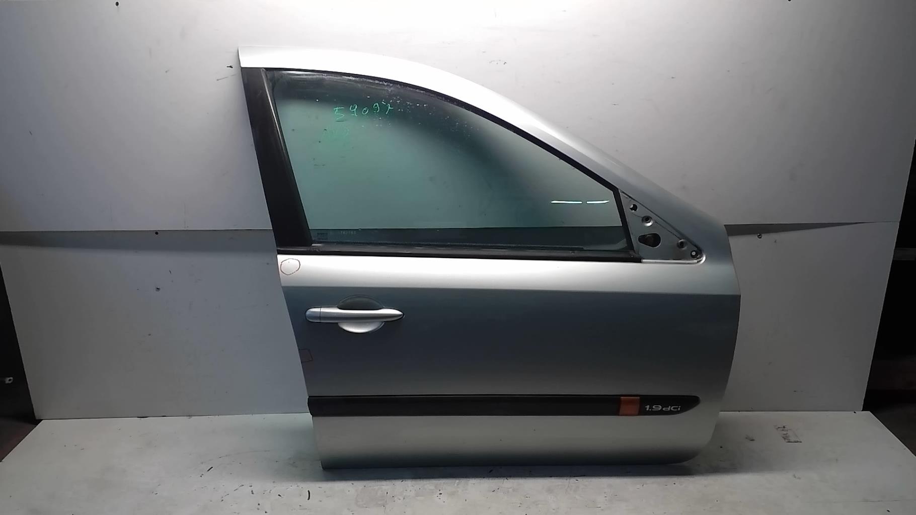 Porte avant droit RENAULT LAGUNA 2 PHASE 1 Diesel - 1
