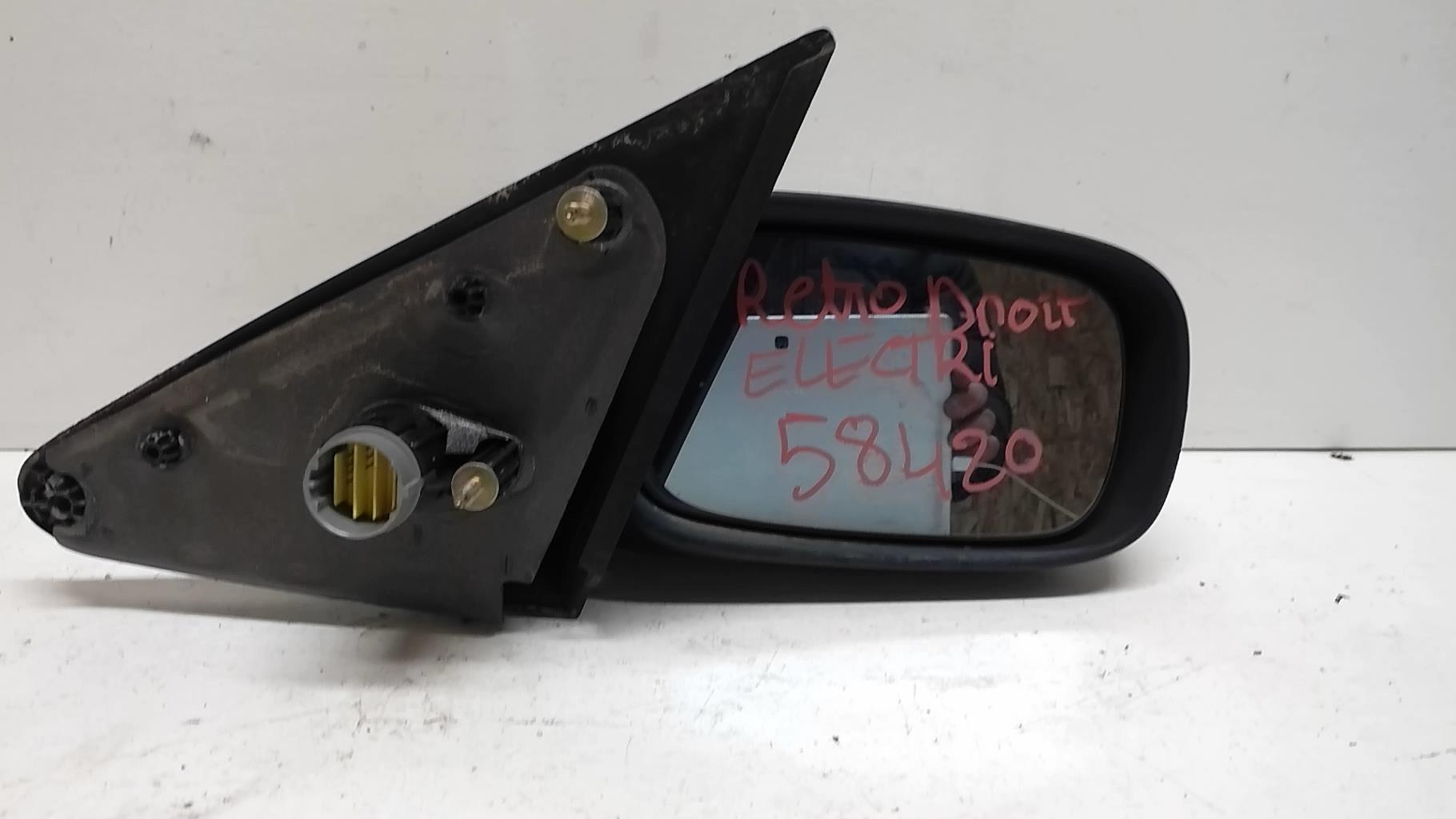 Retroviseur droit RENAULT LAGUNA 2 PHASE 1 BREAK Essence - 1