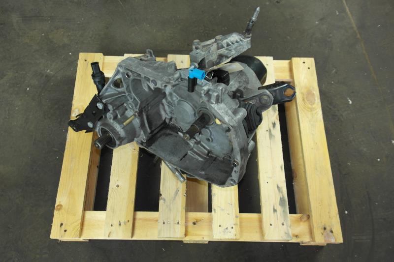 Boite de vitesses RENAULT CLIO 2 PHASE 1 Essence - 1