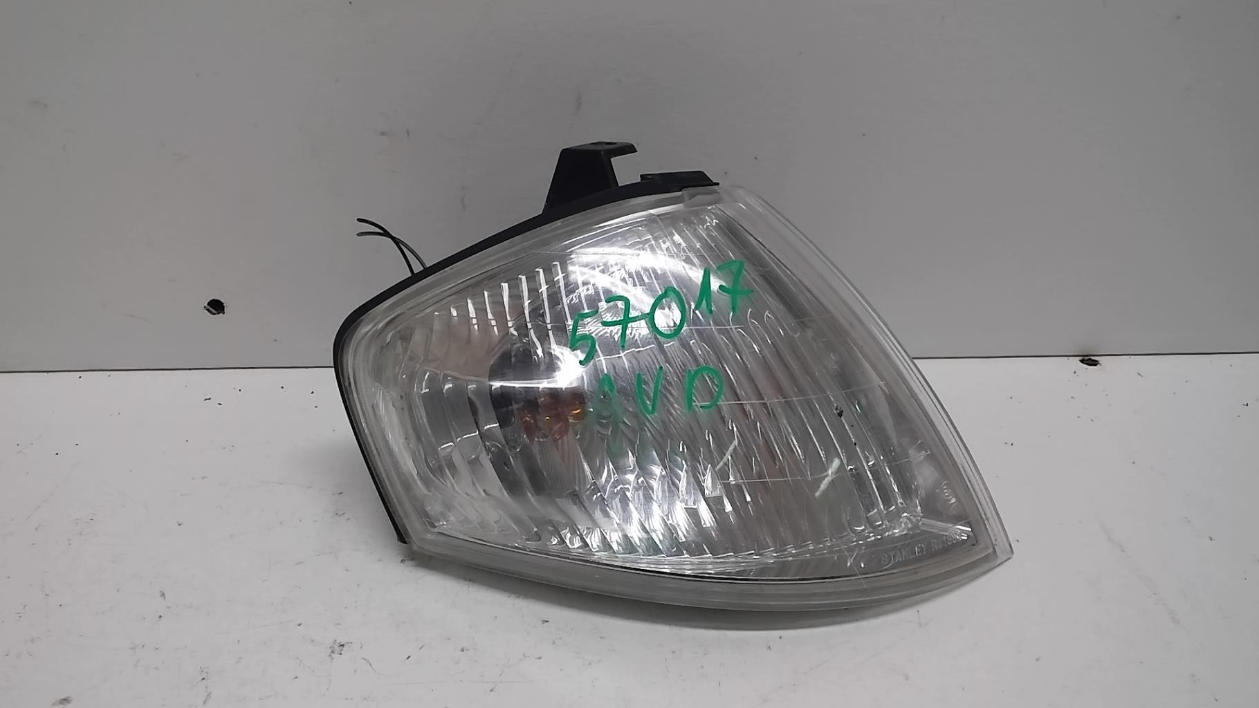 Optique avant secondaire droit (feux)(clignotant) MAZDA 323 6 Essence - 1